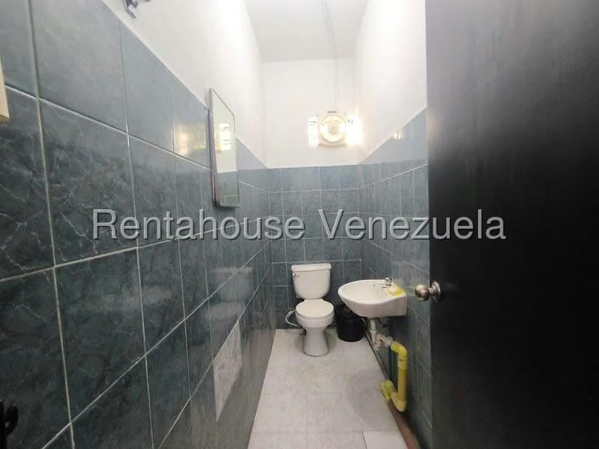 Casa (1 Nivel) en Venta en San Bernardino, Distrito Metropolitano - 15