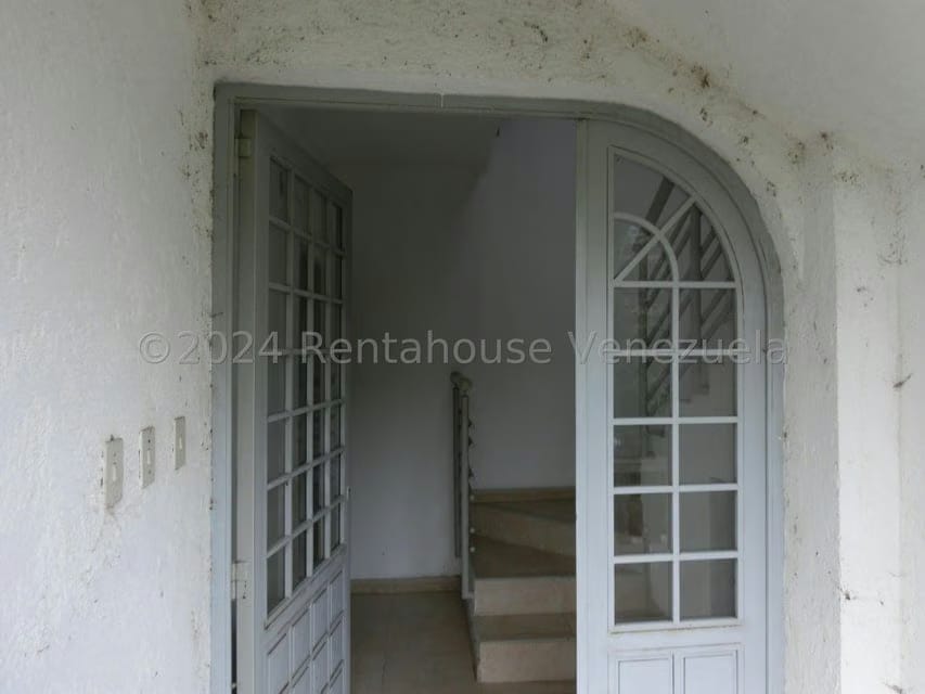 Casa (Multipes Niveles) en Venta en El Amarillo, Miranda - 25