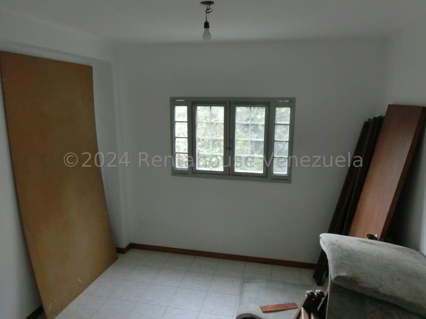 Casa (Multipes Niveles) en Venta en El Amarillo, Miranda - 10
