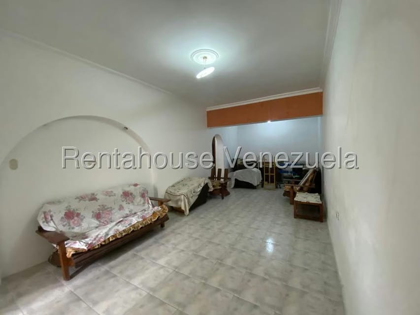 Casa (Multipes Niveles) en Venta en Santa Monica, Distrito Metropolitano - 33