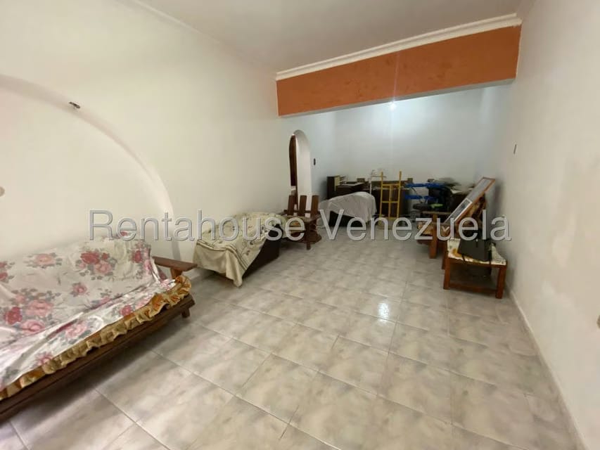 Casa (Multipes Niveles) en Venta en Santa Monica, Distrito Metropolitano - 39