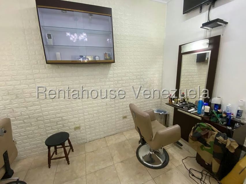 Casa (Multipes Niveles) en Venta en Santa Monica, Distrito Metropolitano - 54
