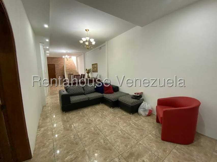 Casa (Multipes Niveles) en Venta en Santa Monica, Distrito Metropolitano - 10