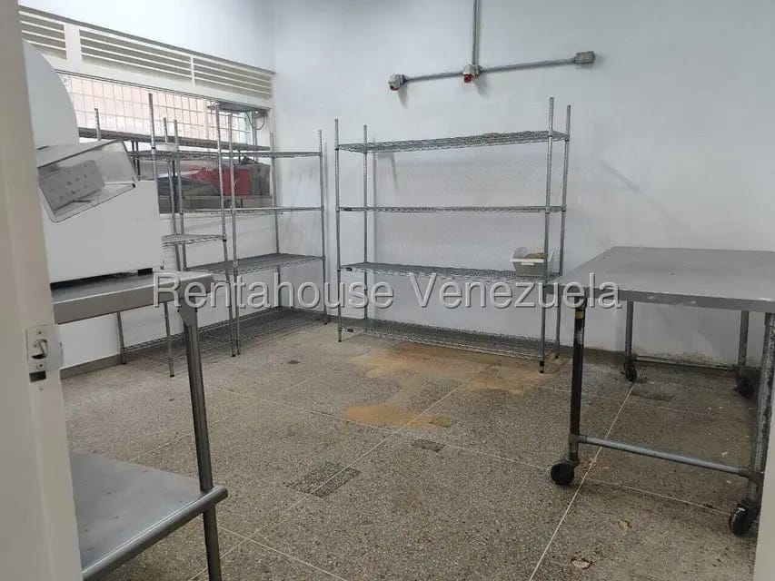 Comercial (Industrial) en Venta en La Urbina, Distrito Metropolitano - 16