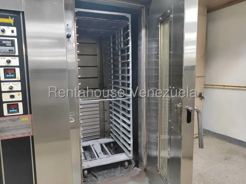 Comercial (Industrial) en Venta en La Urbina, Distrito Metropolitano - 5