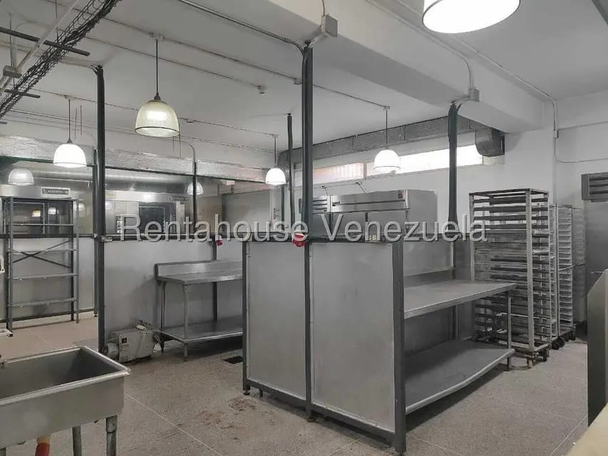 Comercial (Industrial) en Venta en La Urbina, Distrito Metropolitano - 6