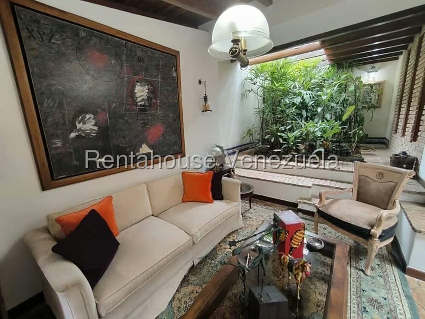 Casa (1 Nivel) en Venta en Lomas de La Lagunita, Distrito Metropolitano - 11