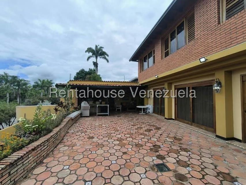 Casa (1 Nivel) en Venta en Lomas de La Lagunita, Distrito Metropolitano - 26