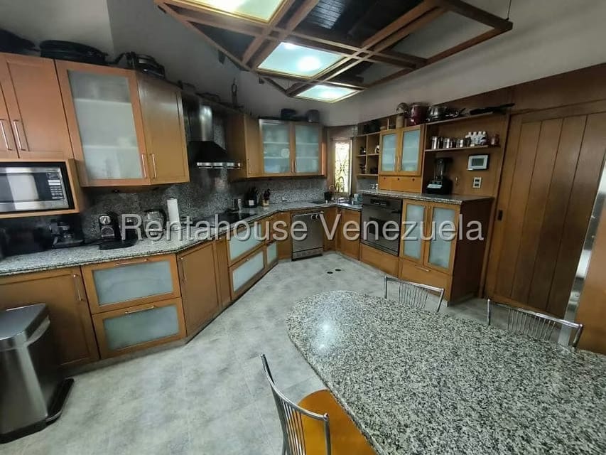 Casa (1 Nivel) en Venta en Lomas de La Lagunita, Distrito Metropolitano - 32
