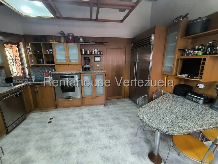 Casa (1 Nivel) en Venta en Lomas de La Lagunita, Distrito Metropolitano - 33