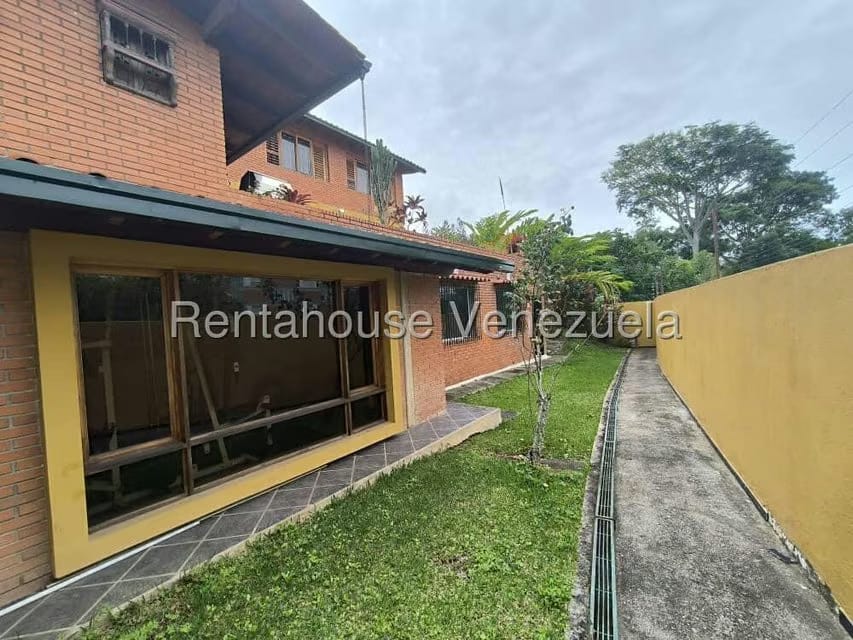 Casa (1 Nivel) en Venta en Lomas de La Lagunita, Distrito Metropolitano - 53