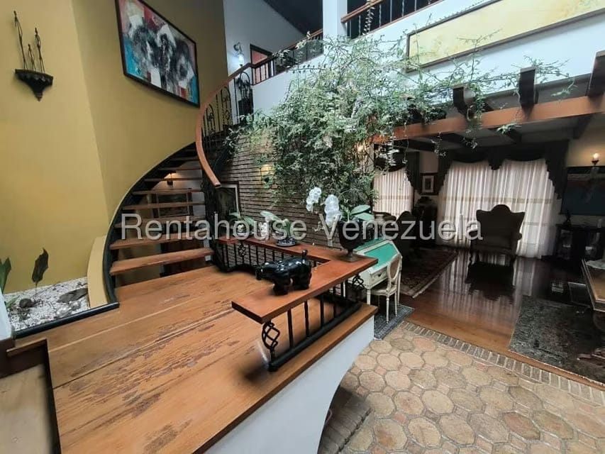 Casa (1 Nivel) en Venta en Lomas de La Lagunita, Distrito Metropolitano - 9