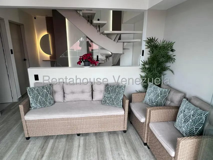 Apartamento (Penthouse) en Venta en La Florida, Distrito Metropolitano - 20