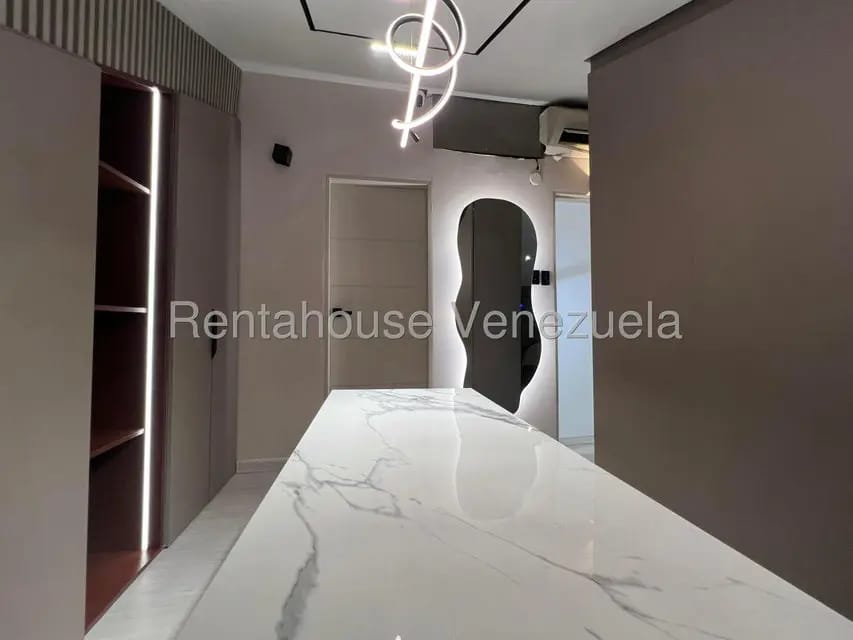 Apartamento (Penthouse) en Venta en La Florida, Distrito Metropolitano - 21