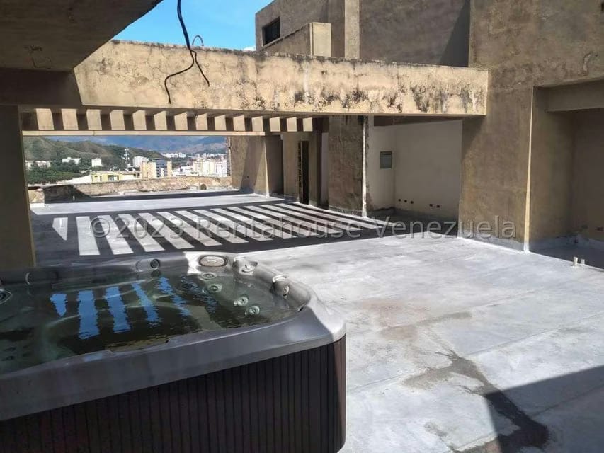 Apartamento (Penthouse) en Venta en Valle Blanco, Carabobo - 23