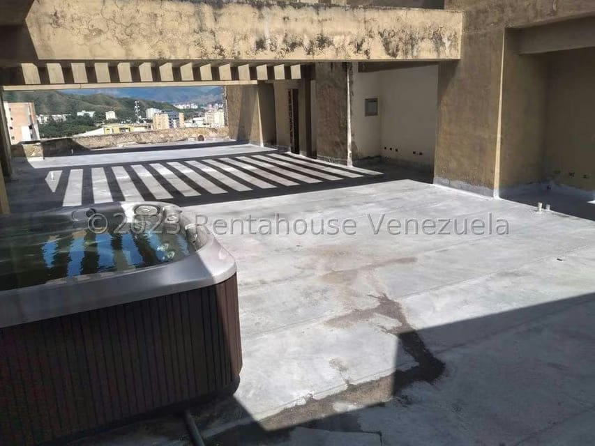 Apartamento (Penthouse) en Venta en Valle Blanco, Carabobo - 24