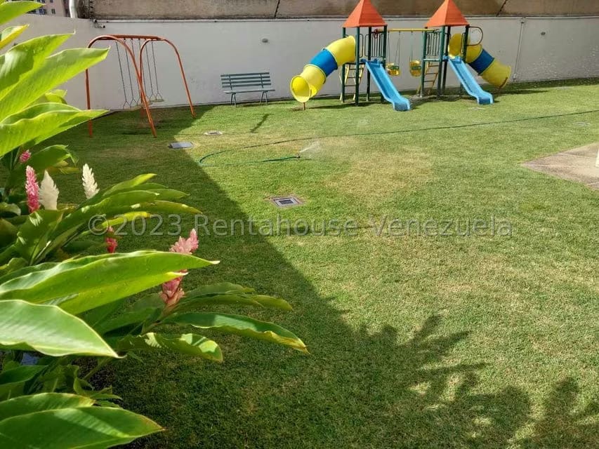 Apartamento (Penthouse) en Venta en Valle Blanco, Carabobo - 90