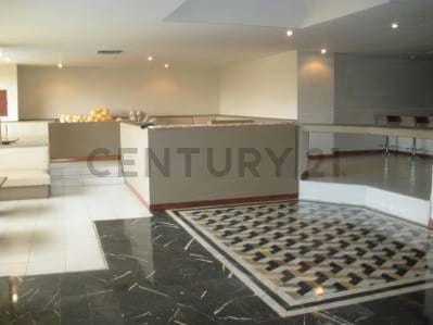 Lujoso apartamento en venta en Residencias la Alcazaba 500 m². 4 habitacione - 3