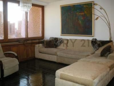 Lujoso apartamento en venta en Residencias la Alcazaba 500 m². 4 habitacione - 6