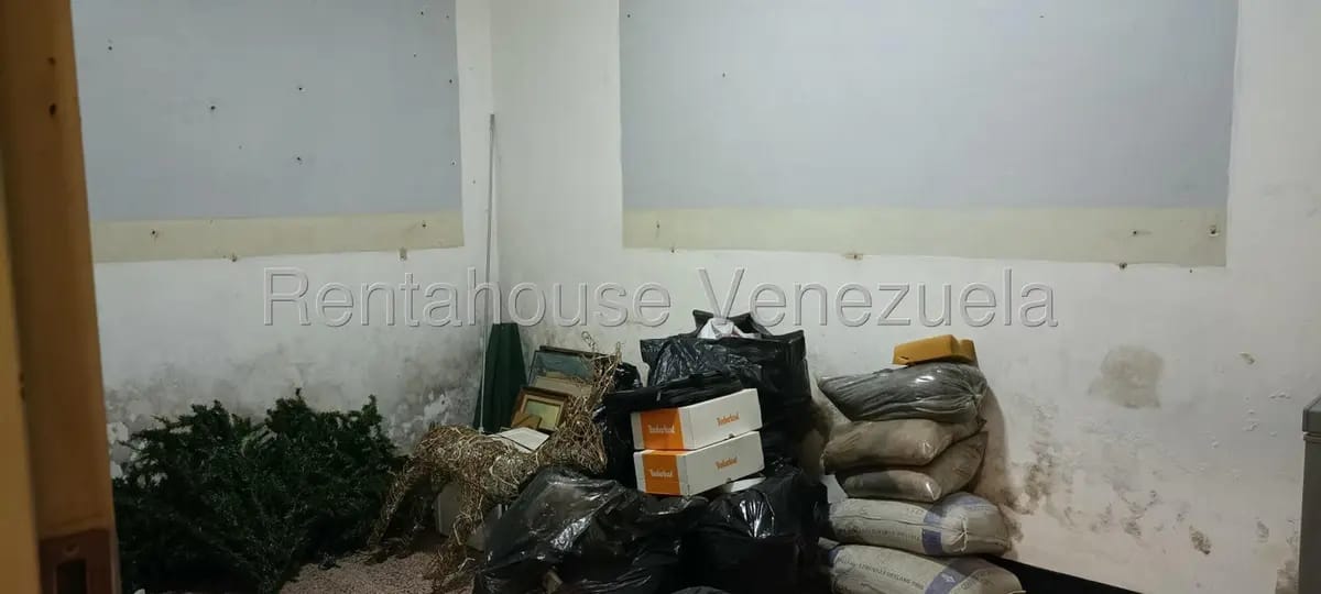 Casa (1 Nivel) en Alquiler en Santa Monica, Distrito Metropolitano - 11