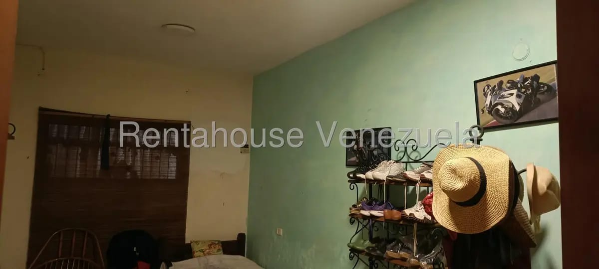Casa (1 Nivel) en Alquiler en Santa Monica, Distrito Metropolitano - 19