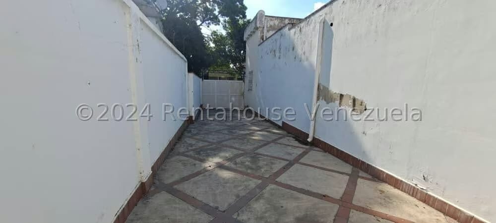 Comercial (Local Comercial) en Venta en La Florida, Distrito Metropolitano - 19