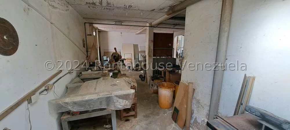 Comercial (Local Comercial) en Venta en La Florida, Distrito Metropolitano - 3