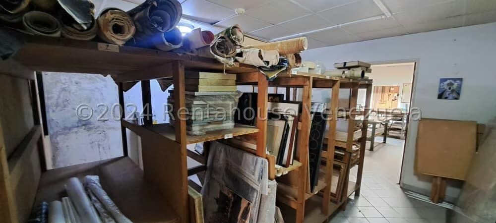 Comercial (Local Comercial) en Venta en La Florida, Distrito Metropolitano - 27