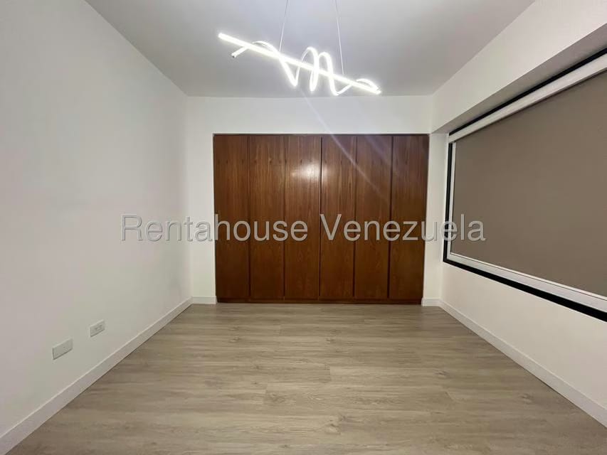 Apartamento (1 Nivel) en Alquiler en Campo Alegre, Distrito Metropolitano - 29