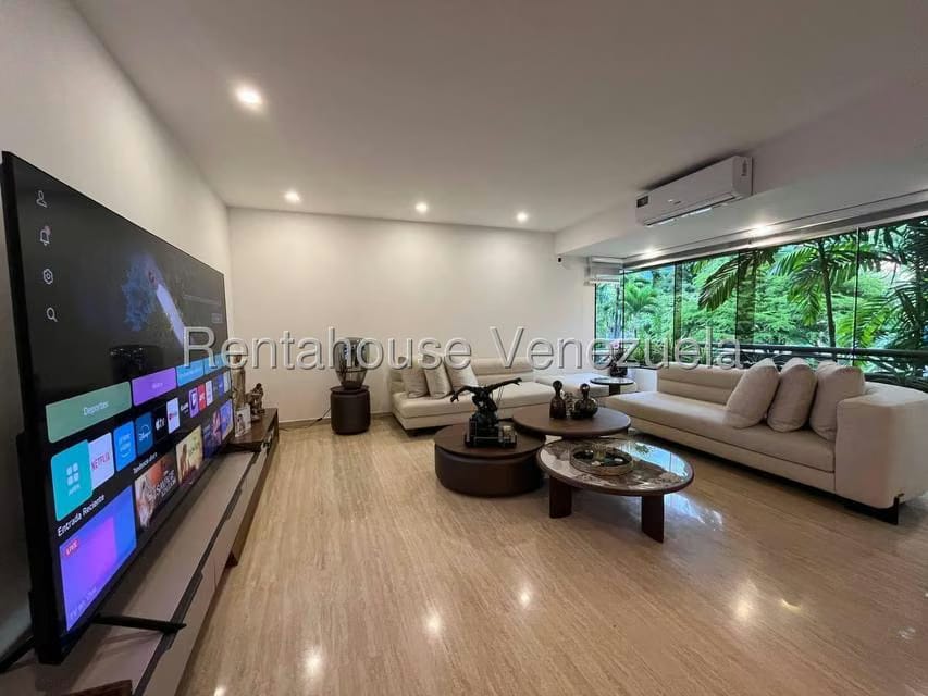 Apartamento (1 Nivel) en Alquiler en Campo Alegre, Distrito Metropolitano - 49