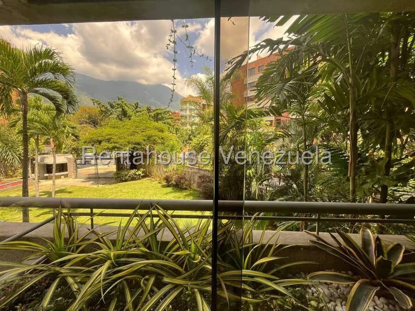Apartamento (1 Nivel) en Alquiler en Campo Alegre, Distrito Metropolitano - 10