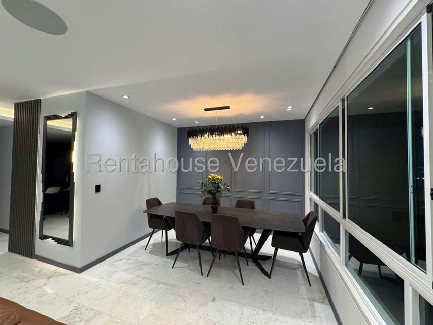 Apartamento (1 Nivel) en Venta en Escampadero, Distrito Metropolitano - 11