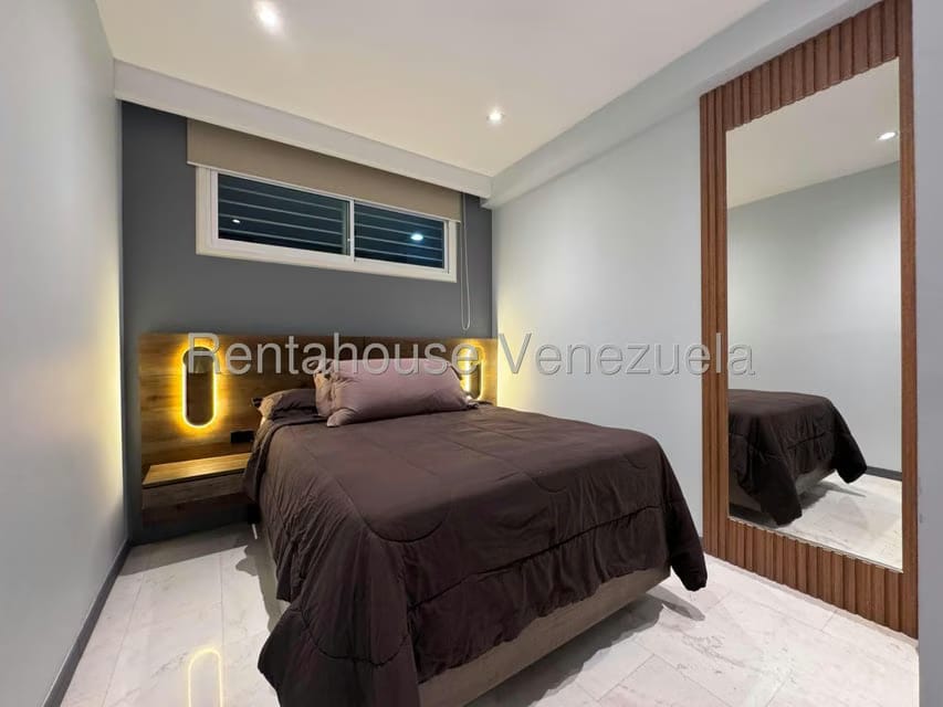 Apartamento (1 Nivel) en Venta en Escampadero, Distrito Metropolitano - 23