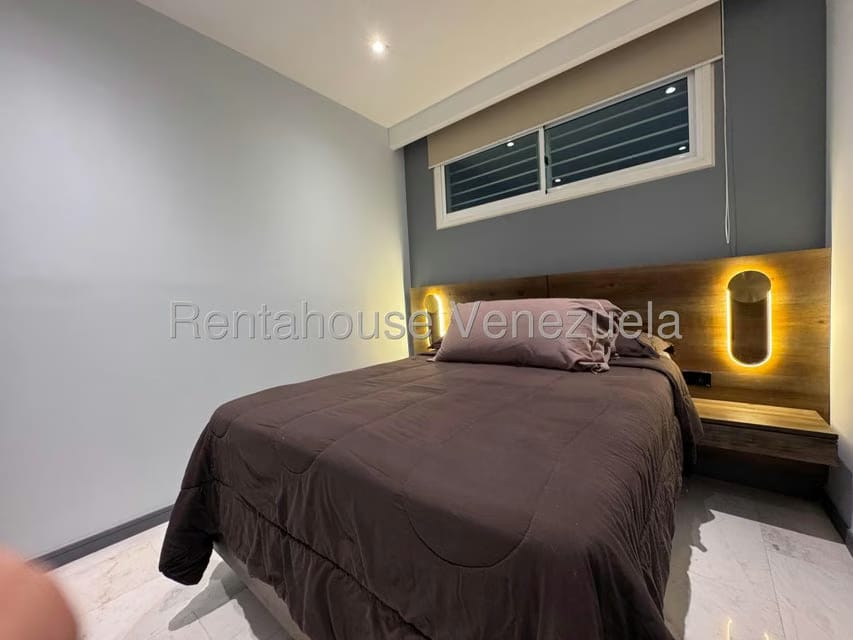Apartamento (1 Nivel) en Venta en Escampadero, Distrito Metropolitano - 24