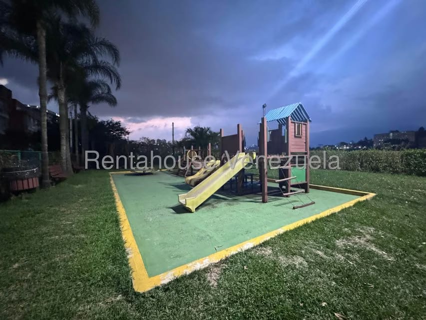 Apartamento (1 Nivel) en Venta en Escampadero, Distrito Metropolitano - 29