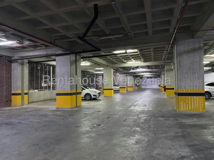 Apartamento (1 Nivel) en Venta en Escampadero, Distrito Metropolitano - 35