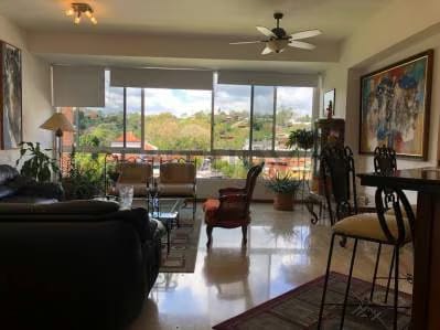 Venta apartamento La Lagunita, Confort y Elegancia