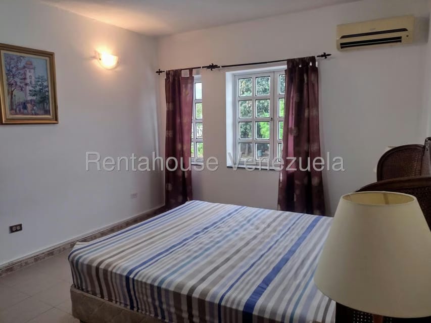 Apartamento (1 Nivel) en Alquiler en Prados del Este, Distrito Metropolitano - 15