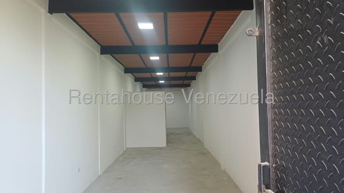 Comercial (Local Comercial) en Alquiler en Ruiz Pineda, Miranda - 7