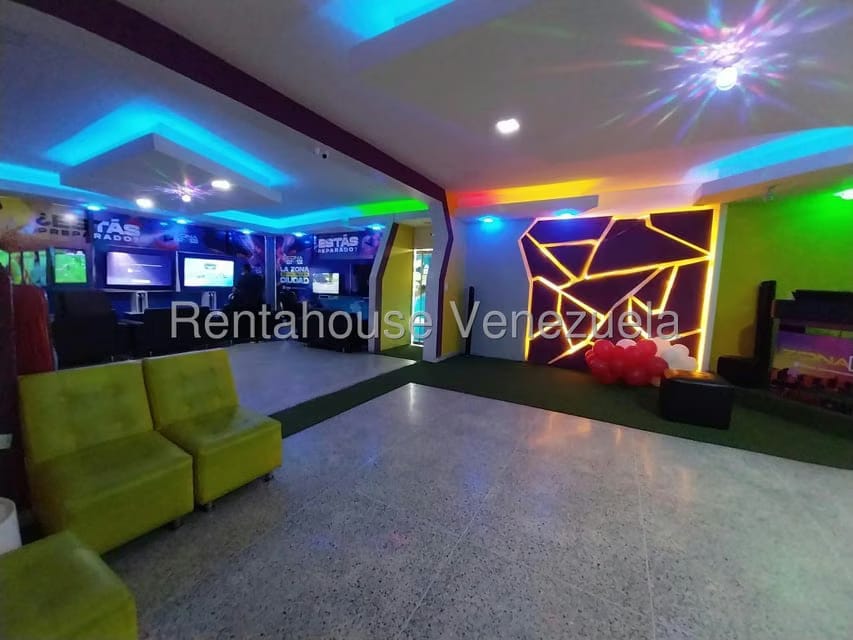 Negocios y Empresas (Entretenimiento) en Venta en Centro, Falcon