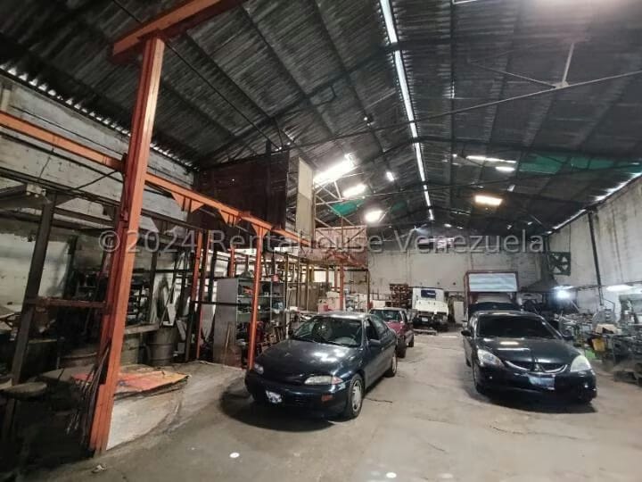 Comercial (Galpon - Deposito) en Venta en Catia, Distrito Metropolitano - 6