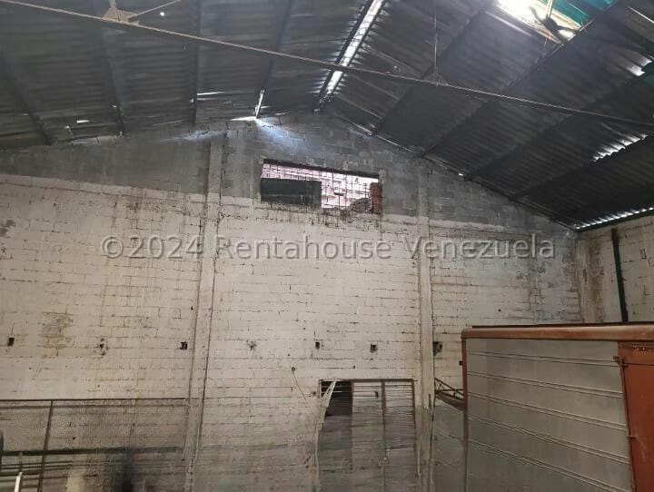 Comercial (Galpon - Deposito) en Venta en Catia, Distrito Metropolitano - 9