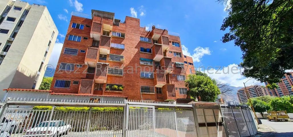 APARTAMENTO EN VENTA – ELENA MARIN NOBREGA