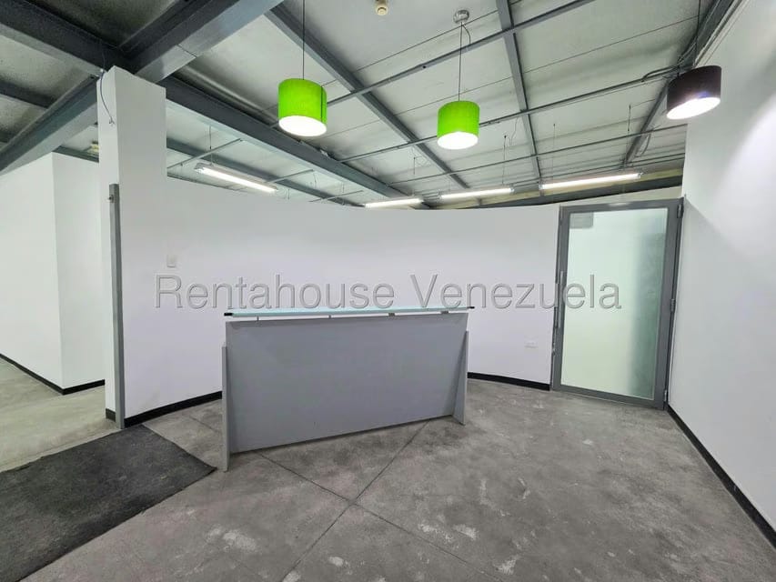 Comercial (Oficina) en Alquiler en La Trinidad, Distrito Metropolitano - 5