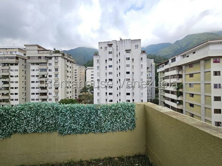 Apartamento (Duplex) en Venta en Terrazas del Avila, Distrito Metropolitano - 38