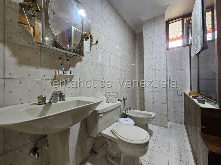 Apartamento (Duplex) en Venta en Terrazas del Avila, Distrito Metropolitano - 46