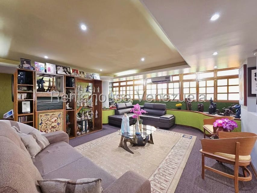 Apartamento (Duplex) en Venta en Terrazas del Avila, Distrito Metropolitano - 8