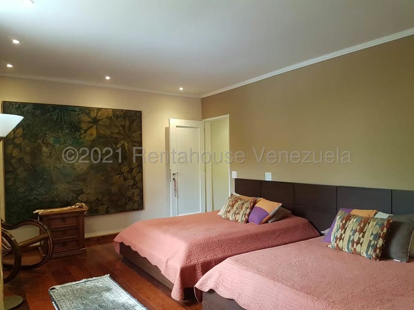 Apartamento (1 Nivel) en Venta en La Lagunita Country Club, Distrito Metropolitano - 18