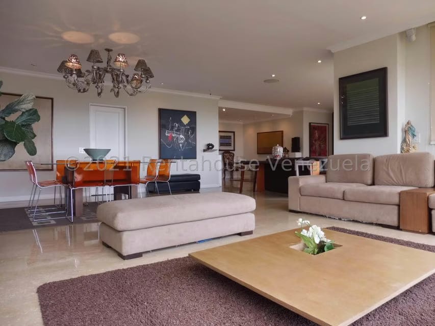 Apartamento (1 Nivel) en Venta en La Lagunita Country Club, Distrito Metropolitano - 3