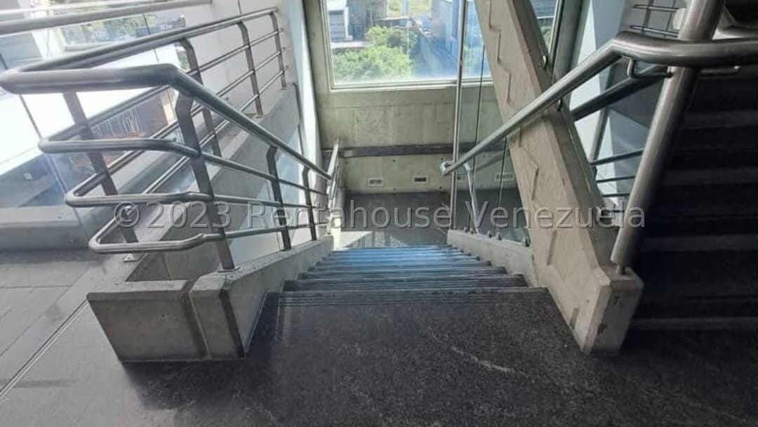 Comercial (Local Comercial) en Venta en Valle Grande, Miranda - 7